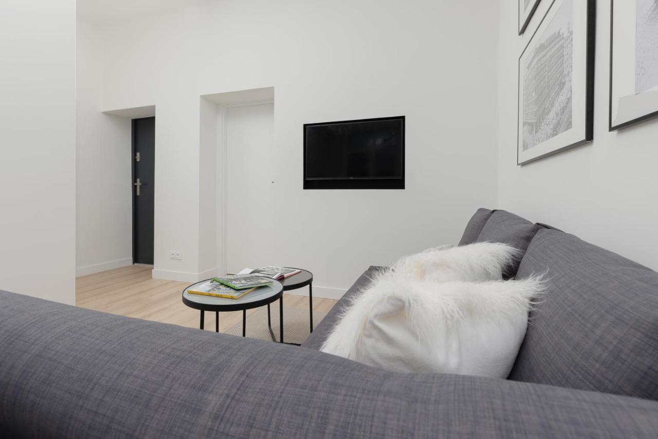 Spacious Apartment With Panoramic View Of Warsaw By Noclegi Renters Exteriör bild