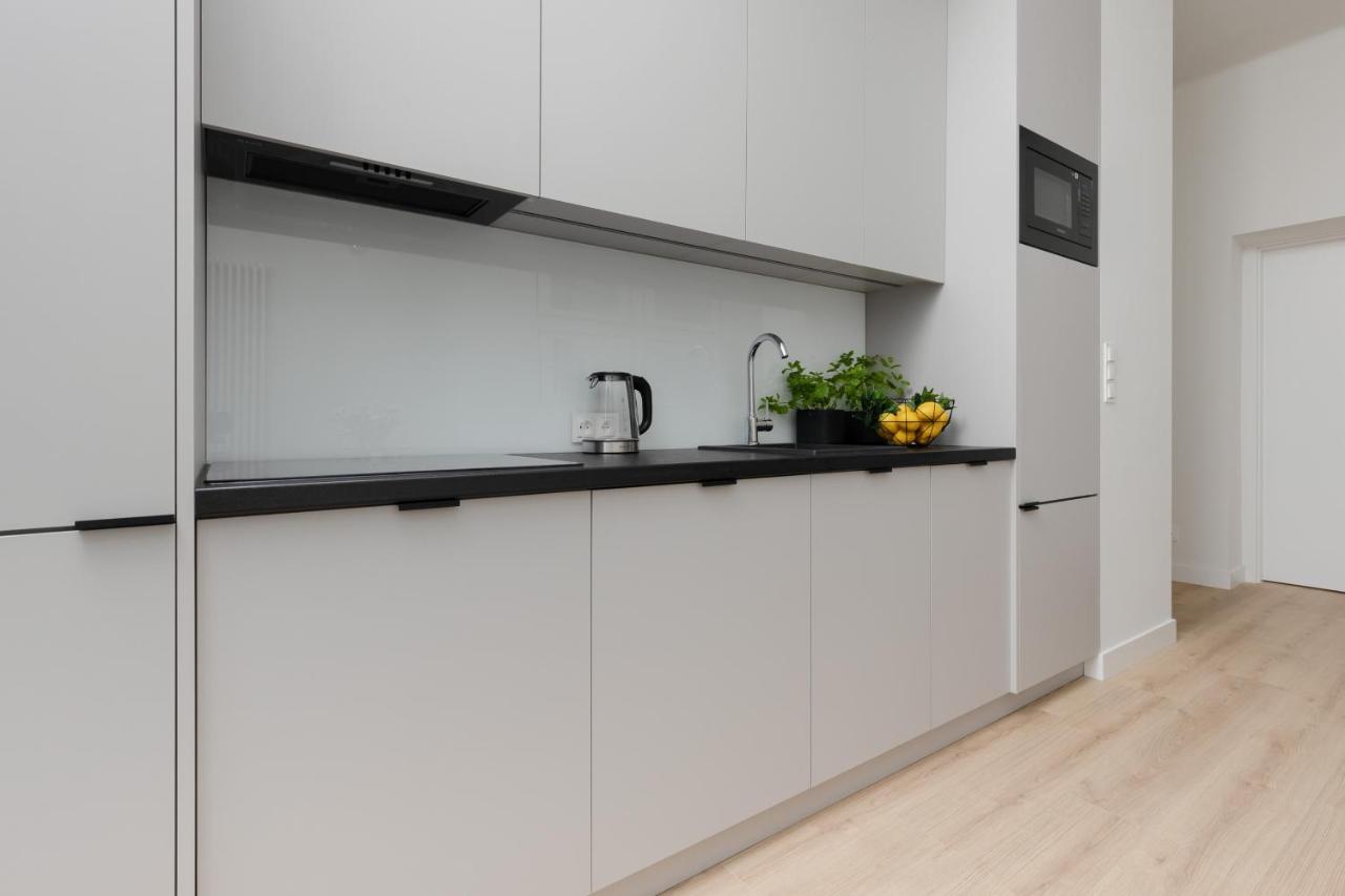Spacious Apartment With Panoramic View Of Warsaw By Noclegi Renters Exteriör bild
